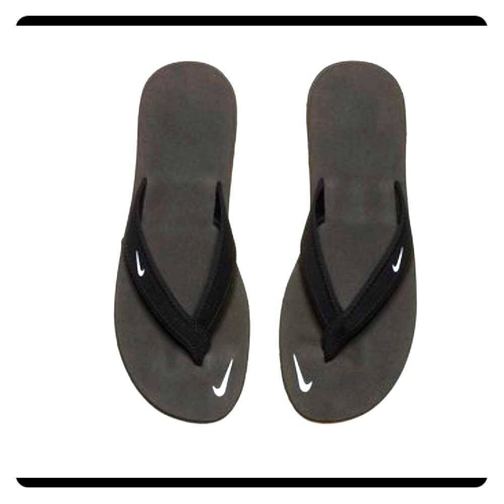 Nike Celso Girl Women's Flip-Flop Sandals